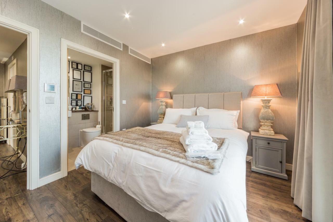 Kew Eye Apartments Brentford London Экстерьер фото