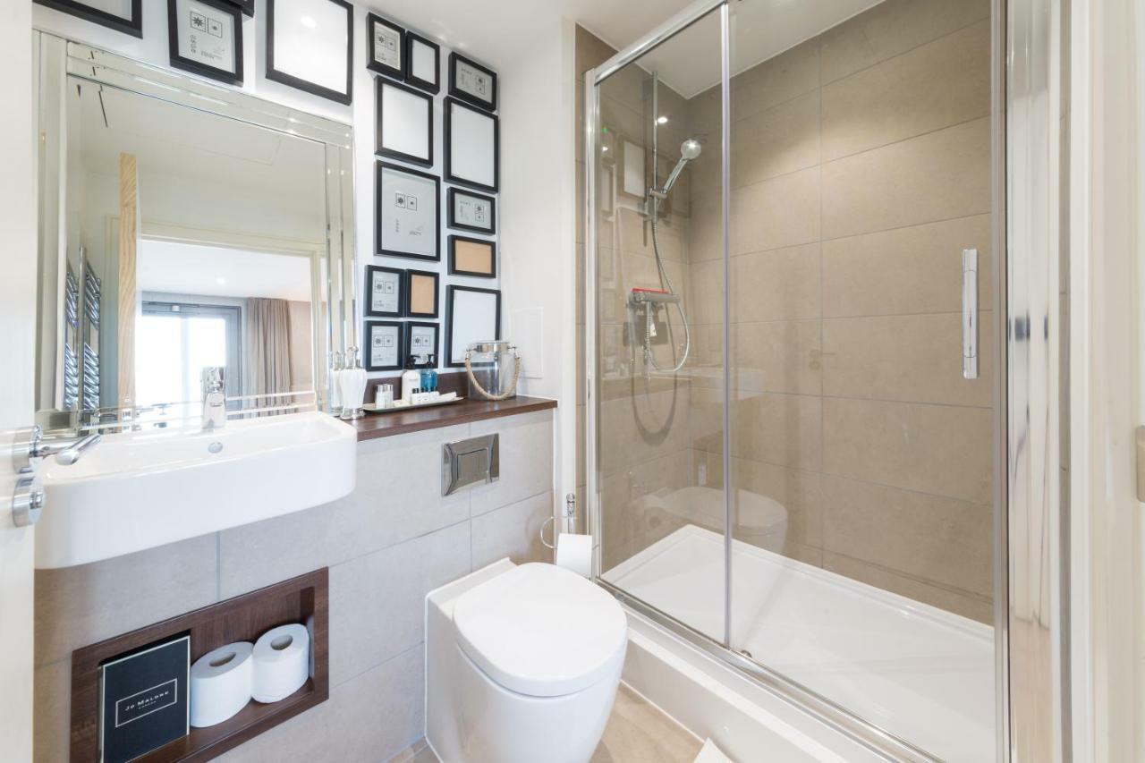 Kew Eye Apartments Brentford London Экстерьер фото