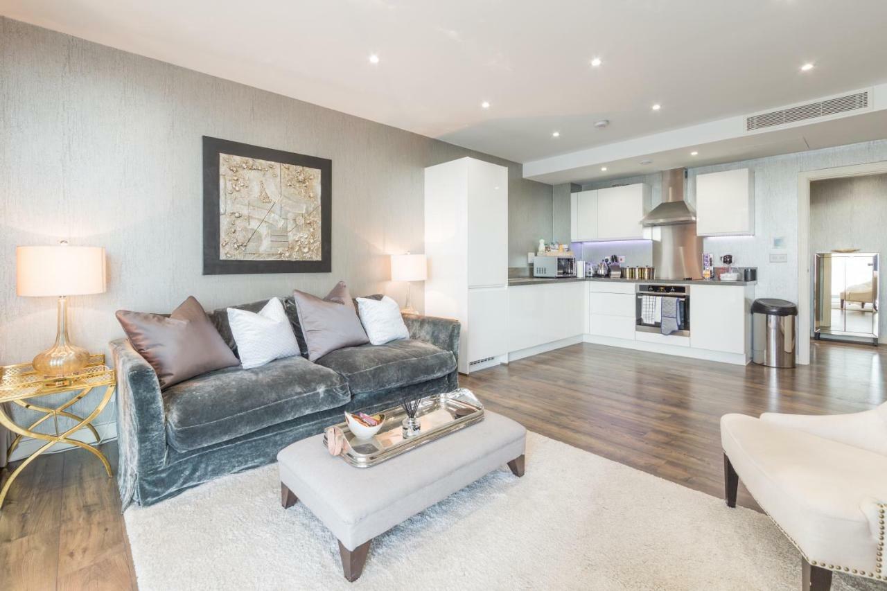 Kew Eye Apartments Brentford London Экстерьер фото